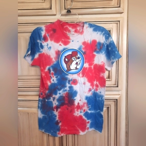 Bucc-ees Tie Dyed Tshirt! SMALL‎